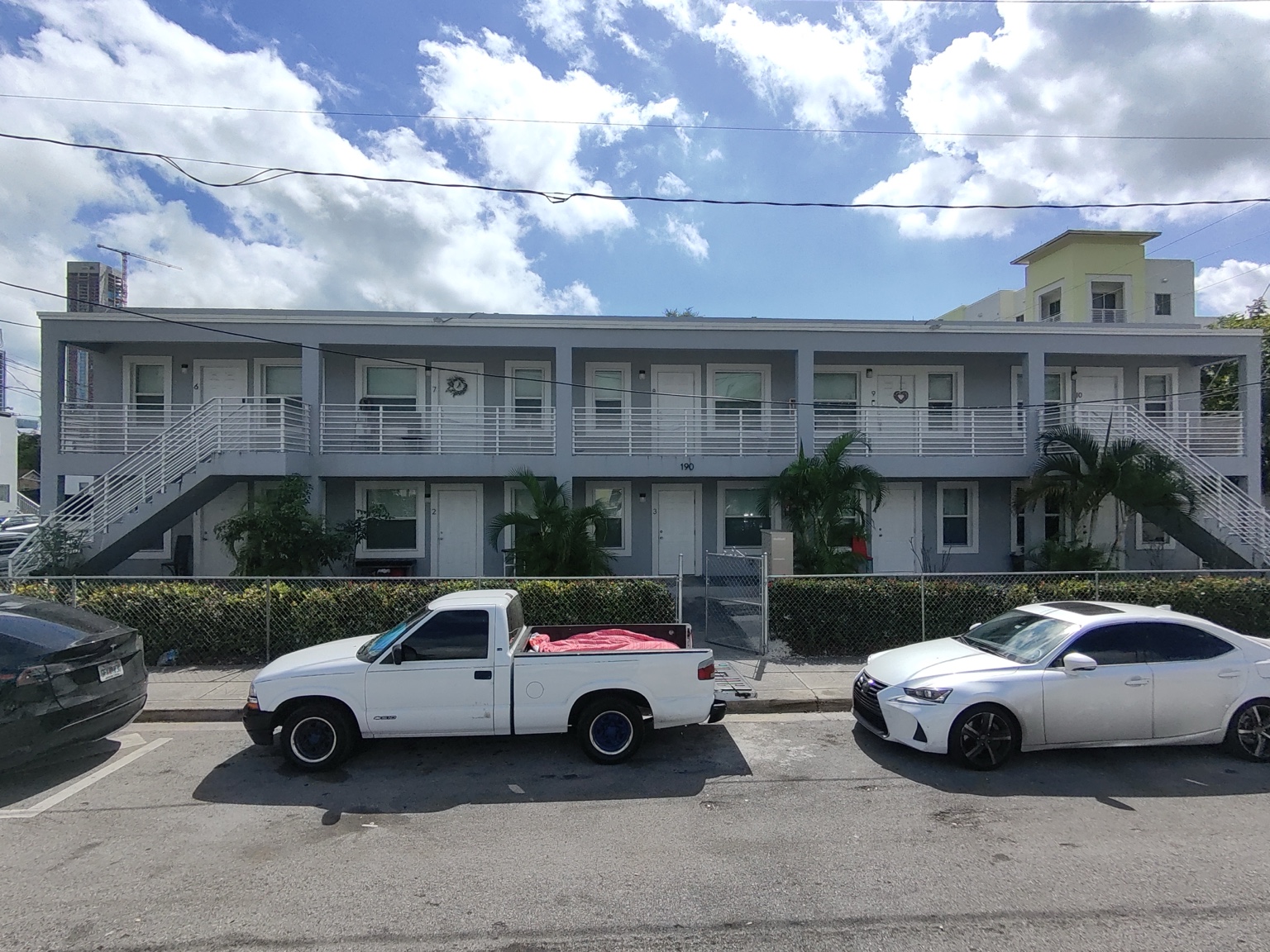 190 NW 16 ST sold property image