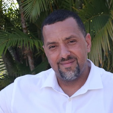 Yolymiler Diaz-Guillen headshot